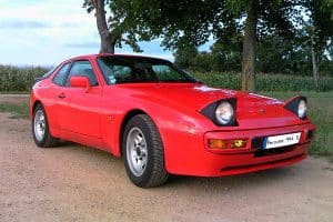 Comment entretenir sa Porsche 944